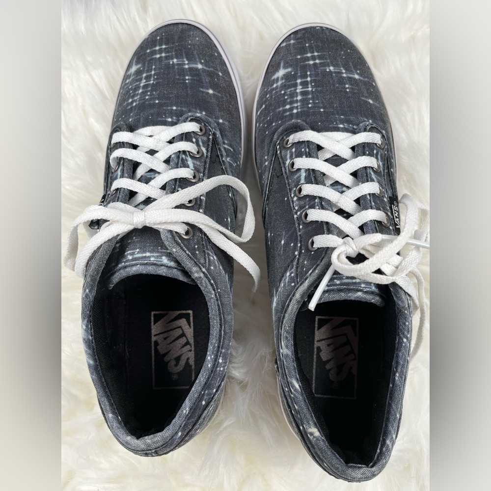 Vans Off the Wall Women’s Cosmic Galaxy Tennis Shoes-Size: 7.5-Color: Blue/Wht